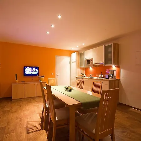 Obernosterer 아파트 카프룬