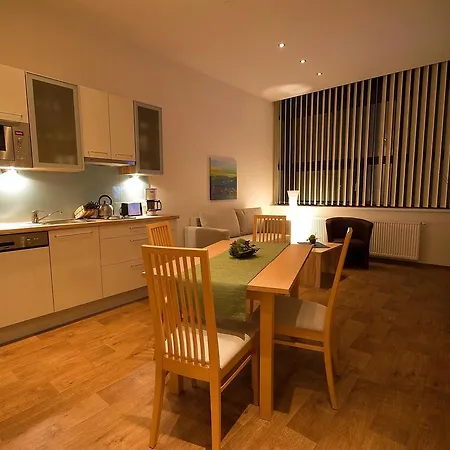 Obernosterer 카프룬