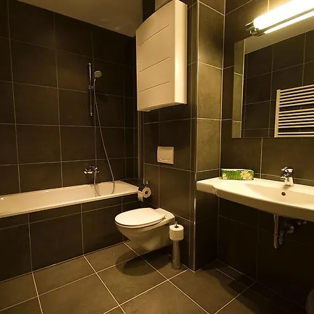 아파트 Obernosterer 카프룬