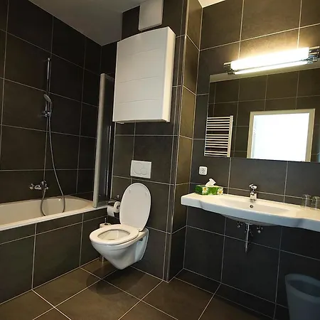 أوبرنوسترر شقة