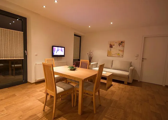 شقة أوبرنوسترر